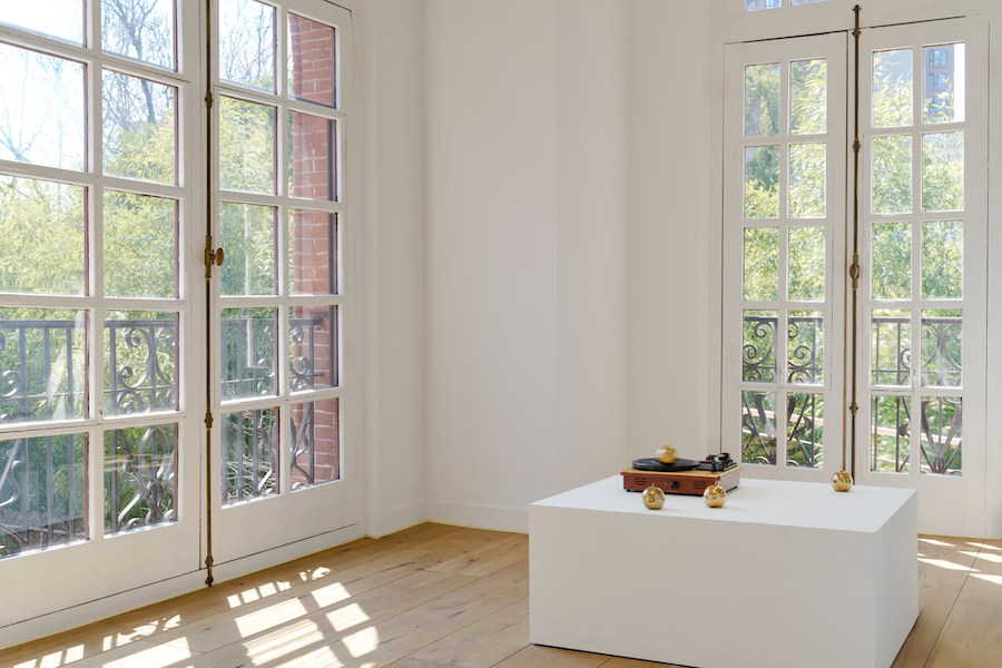 01.Zhao Yu, Have a Nice Day, Image Courtesy of RONG LU, Photo by Qi Meng